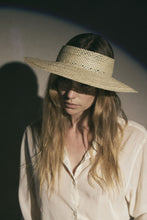 Load image into Gallery viewer, Antoine Hat / natural