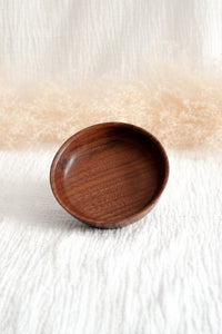 Walnut Dish / 4.75"
