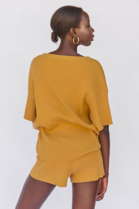 Alex Knit Tee / mustard