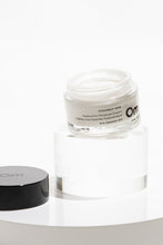 Load image into Gallery viewer, Coconut Dew Hyaluronic Moisture Cream