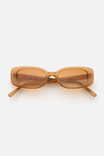 Load image into Gallery viewer, Solene Sunglasses / cola